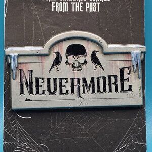 SeaWorld Busch Gardens Howl-O-Scream Nevermore Scares from the Past Trading Pin